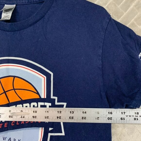 Men Small T Shirt Navy Blue Newark NJ Never Forget Basketball Short Sleeve - Picture 9 of 16